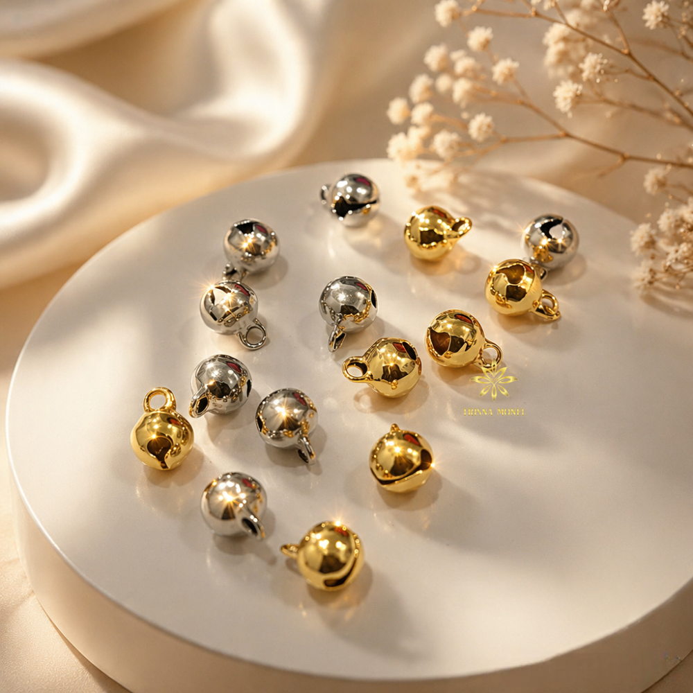 20 Pcs!!! Lonceng Gold dan Silver ukuran 6 mm